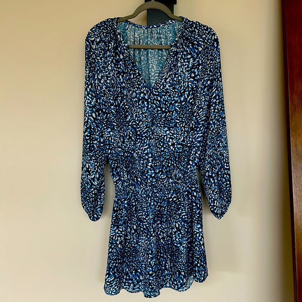 LIGHT & FLOWING FABULOUS SUPER PRETTY GREAT PRINT DRESS